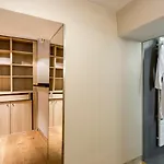 Design Et Confort Near Champs Elysees